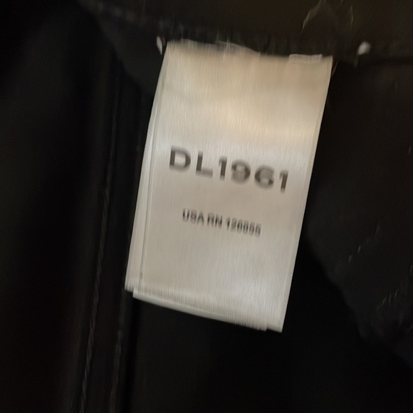 DL 1961 Patti Straight High Rise Black Coated Jeans - Picture 8 of 11